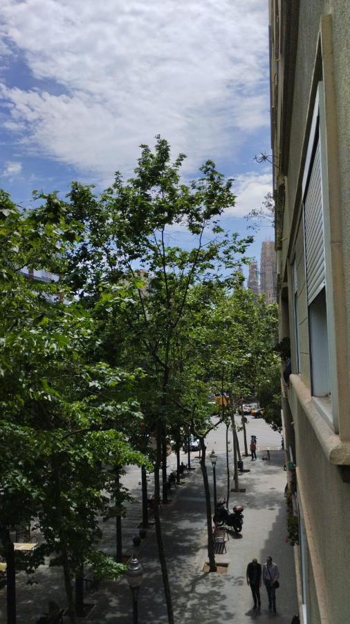 Gaudi 51 Apartment Barcelona Exterior photo